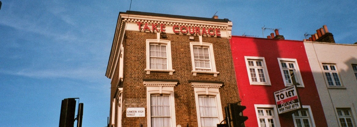 Starke Essays, Kommentare & Meinungstexte (Inky & the Brain*)